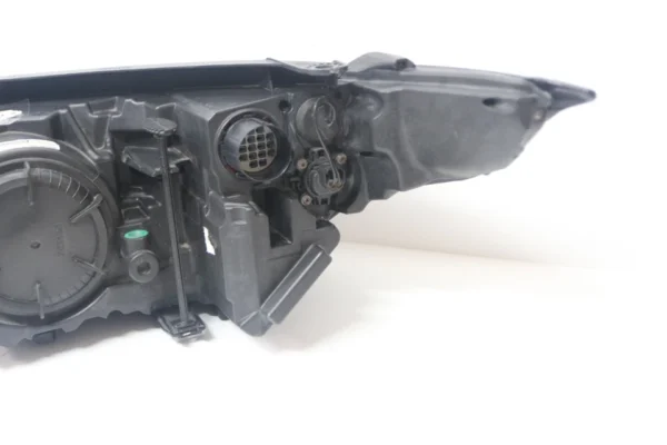 Land Rover Range Rover Evoque 2012–2015 OEM Right Passenger Side Headlight - Image 8
