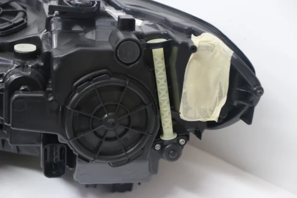 BMW 5 Series G30 530i 540i M5 2017-2020 OEM Right Passenger Adaptive LED Headlight - Image 11