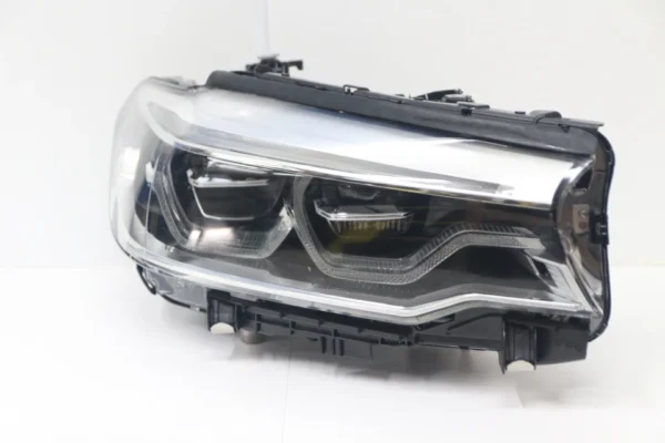 BMW 5 Series G30 530i 540i M5 2017-2020 OEM Right Passenger Adaptive LED Headlight - Image 17