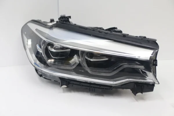 BMW 5 Series G30 530i 540i M5 2017-2020 OEM Right Passenger Adaptive LED Headlight