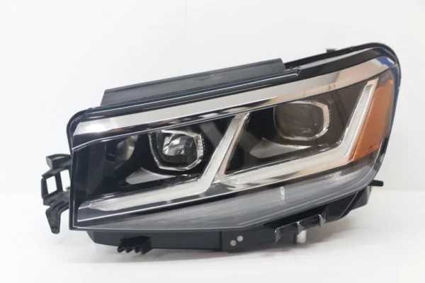 Volkswagen Atlas Cross Sport 2020‑2023 OEM Left Driver Side Headlight