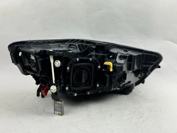 Audi A6/S6 2016-2018 OEM Left Driver Side Headlight - Image 4