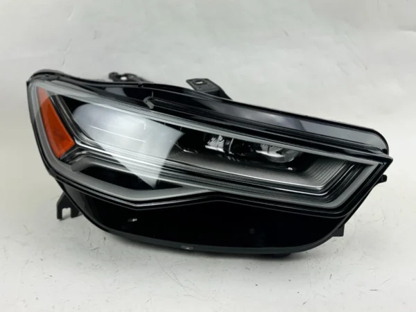 Audi A6/S6 2016-2018 OEM Right Passenger Side Headlight - Image 3