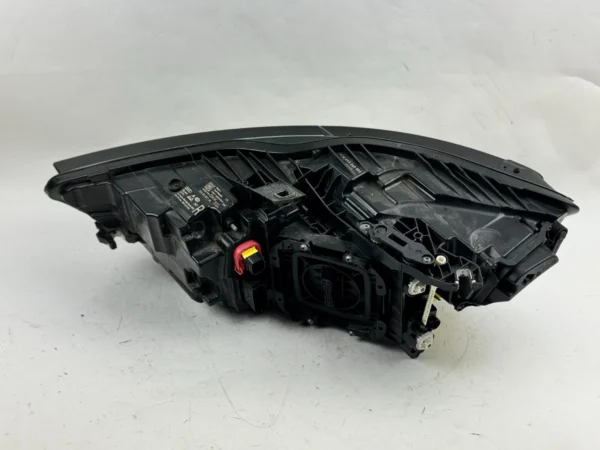 Audi A6/S6 2016-2018 OEM Right Passenger Side Headlight - Image 4
