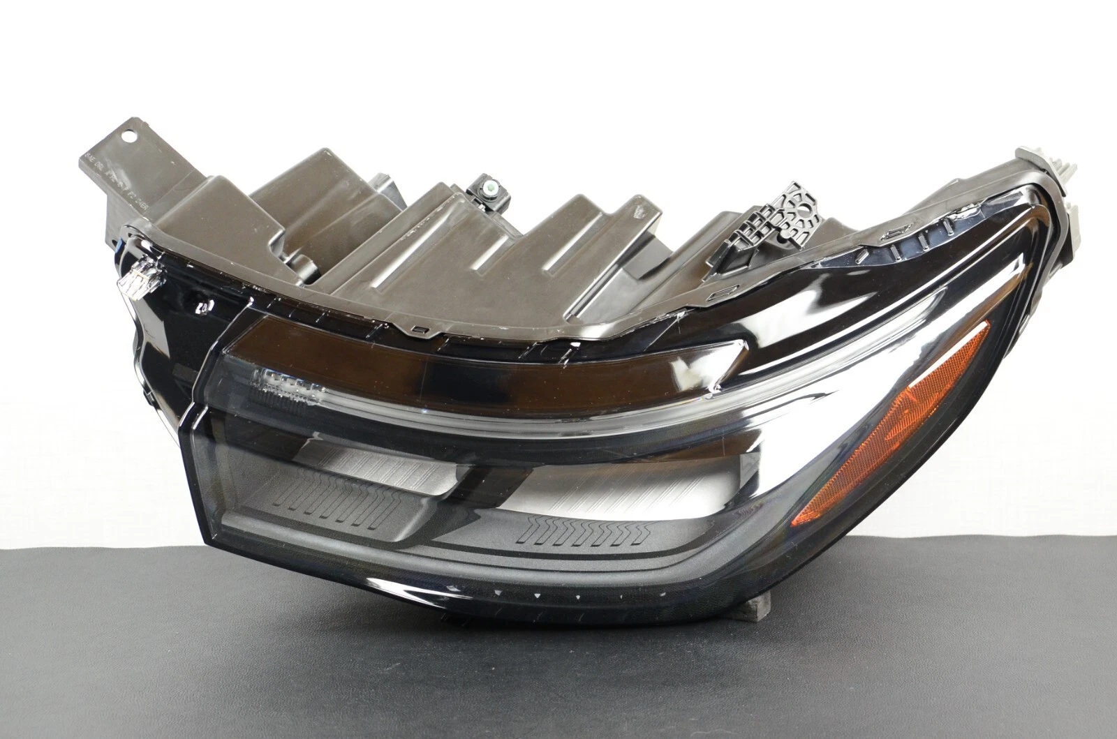 Ford Explorer 2025 OEM Left Driver Side Headlight - Image 3