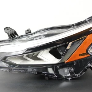Alternative view of Nissan Altima 2019-2022 OEM Left Driver Side Headlight