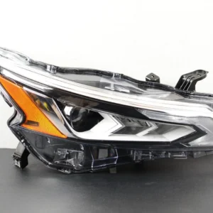 Nissan Altima 2019-2022 OEM Right Passenger Side Headlight