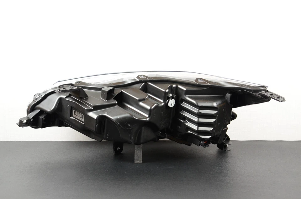 Nissan Altima 2019-2022 OEM Right Passenger Side Headlight - Image 7