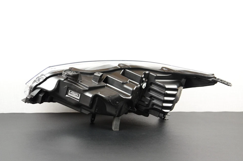 Nissan Altima 2019-2022 OEM Right Passenger Side Headlight - Image 8