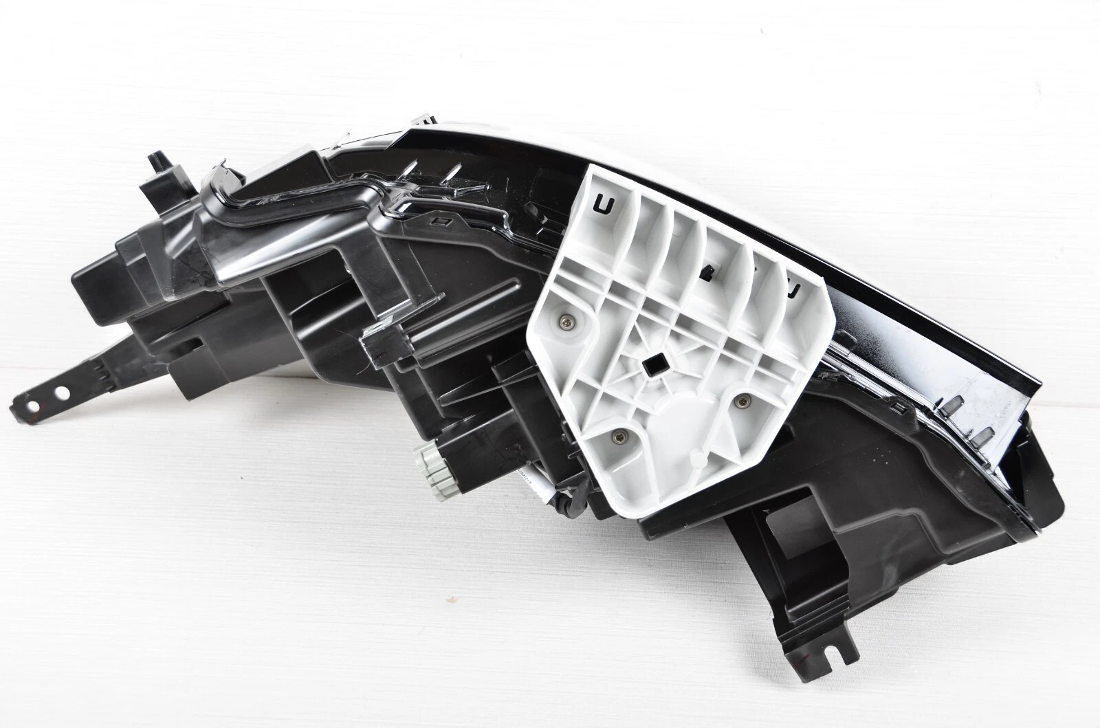 Nissan Frontier 2022-2025 OEM Right Passenger Side Headlight - Image 7